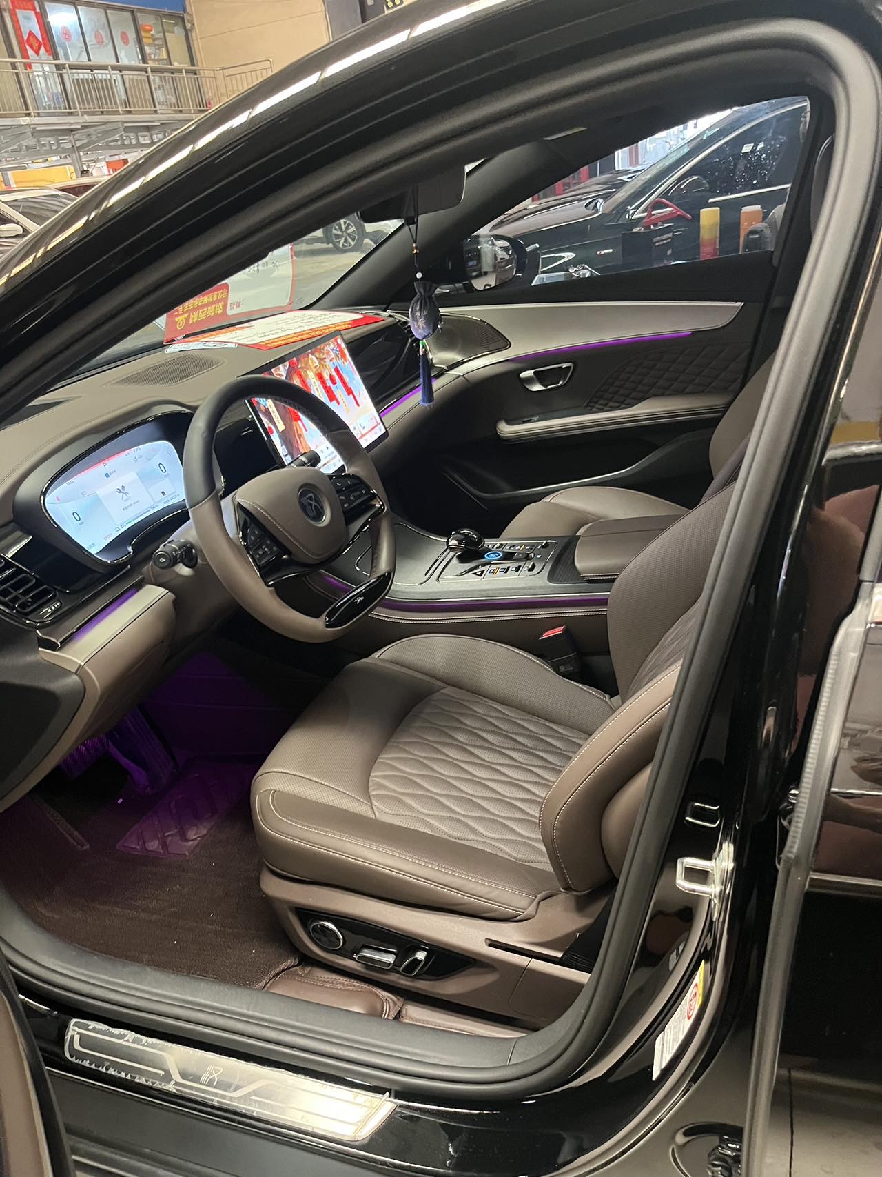 BYD Han 2024 car image #4