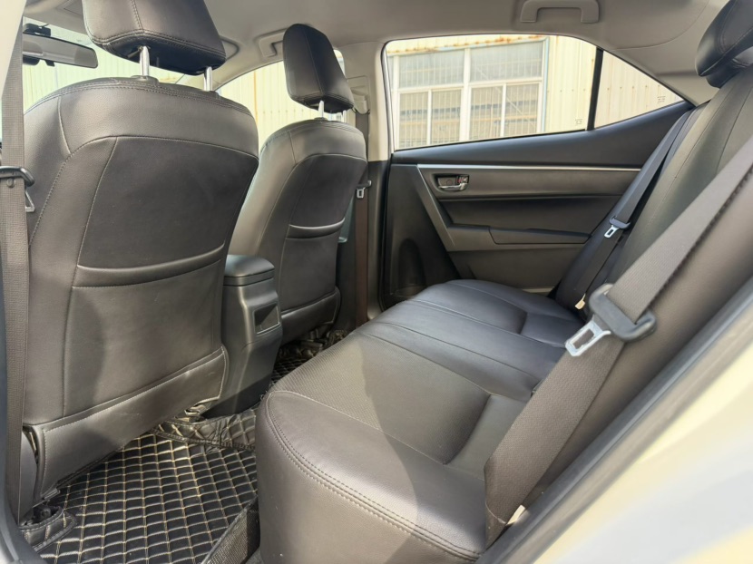 Toyota Corolla 2018 car image #5
