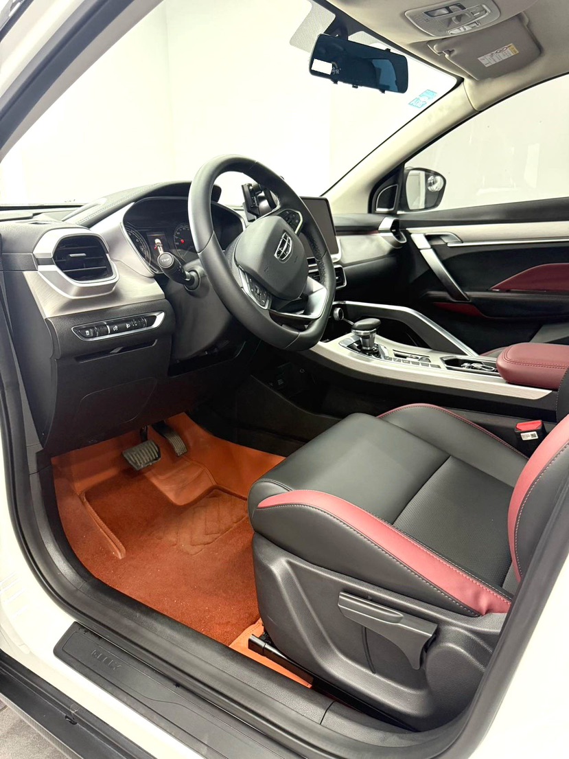 GEELY Coolray 2022 car image #6