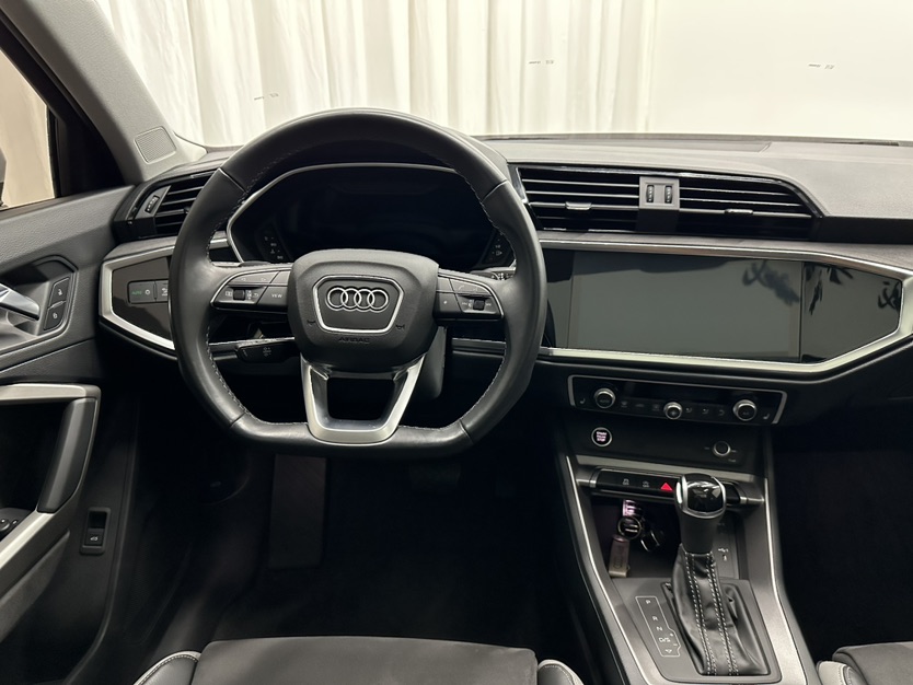 Audi Q3 2022 #10 Audi Q3 2022 car image #10