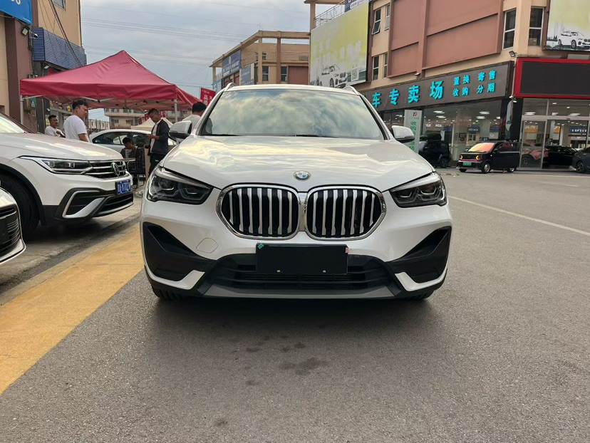 BMW X1 2021 car image #3