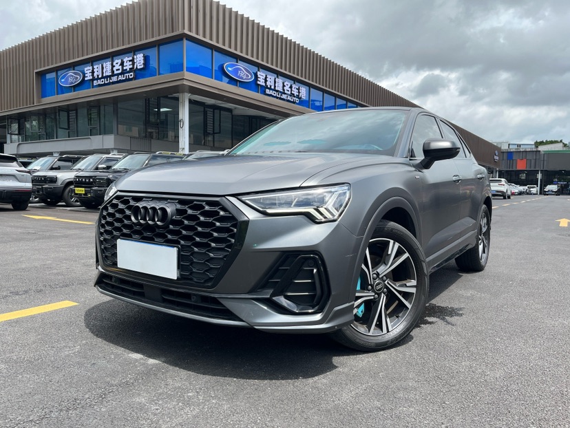 Audi Q3 Sportback 2022 Audi Q3 Sportback 2022 car image