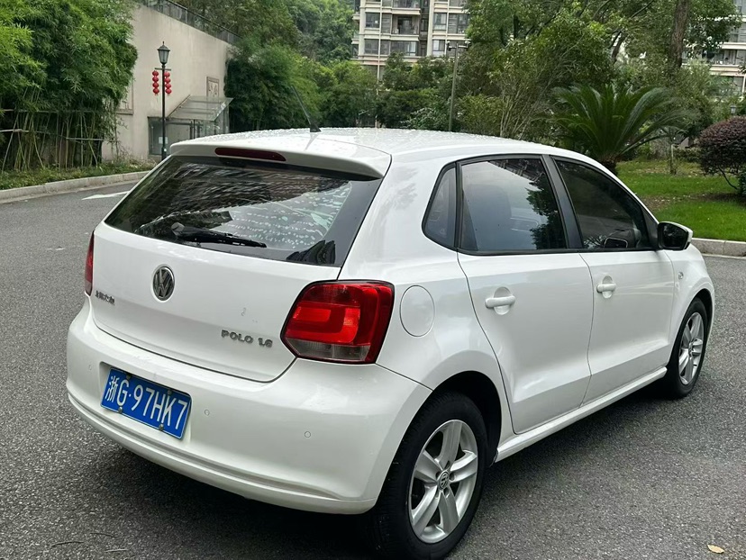 Volkswagen Polo 2012 #8 Volkswagen Polo 2012 car image #8