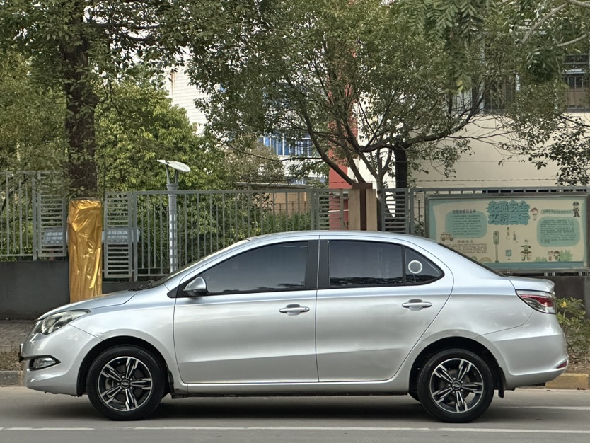 Chery Arrizo 3 2015 car image #9