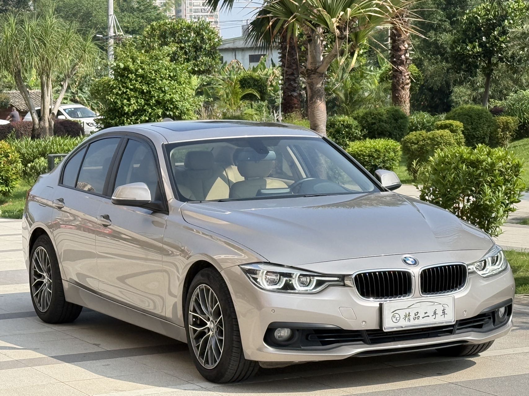 BMW 3 Series 2016 car image 