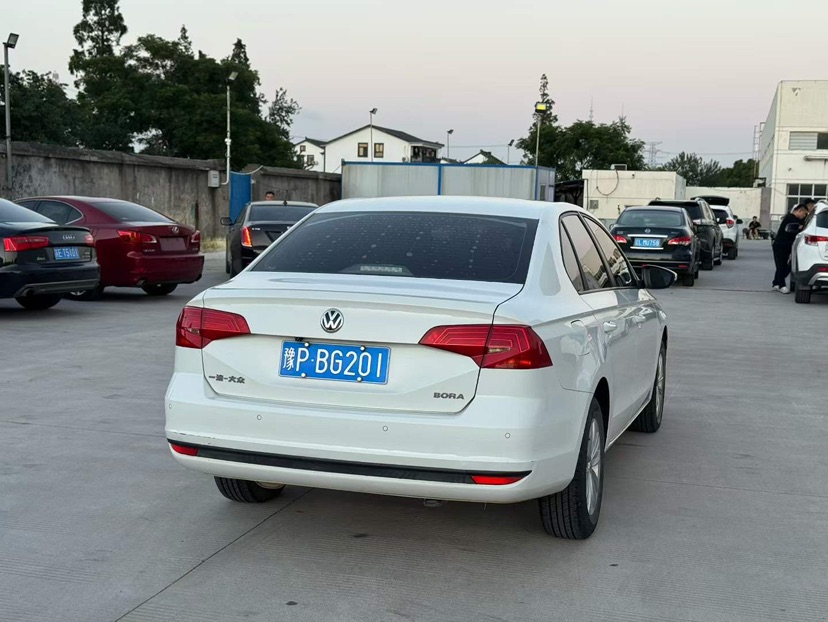 Volkswagen Bora 2018 car image #7