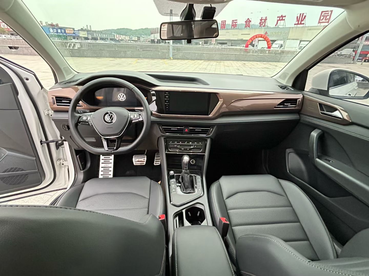 Volkswagen Tharu 2022 #6 Volkswagen Tharu 2022 car image #6