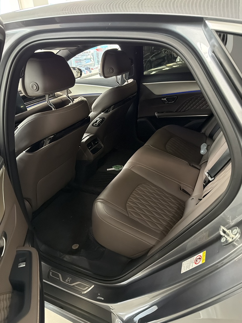 BYD Han 2024 car image #3
