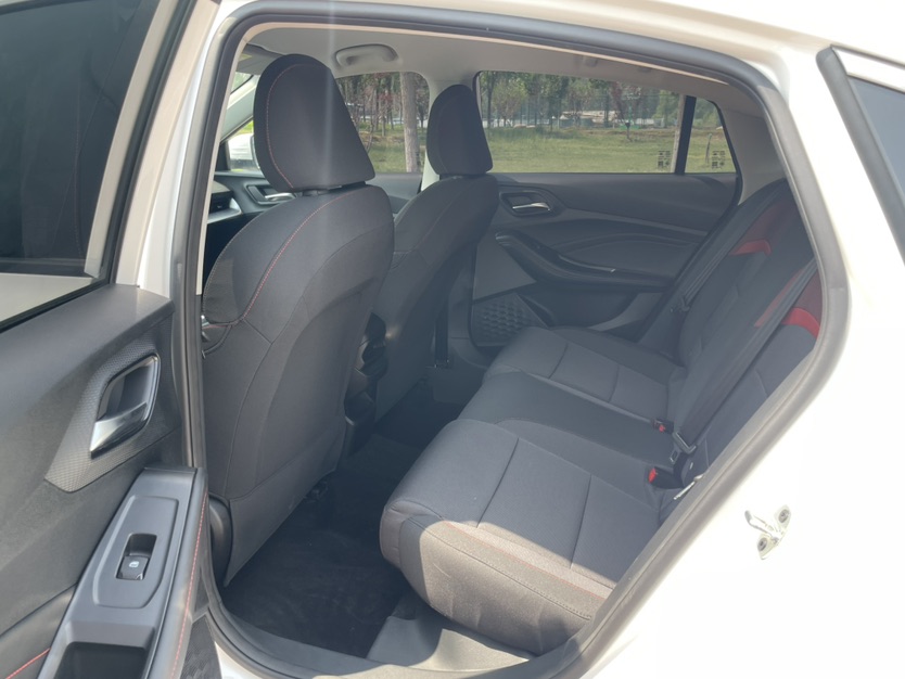 MG 5 2024 car image #9