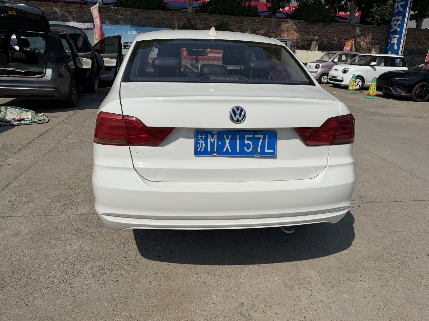 Volkswagen Santana 2018 car image #7