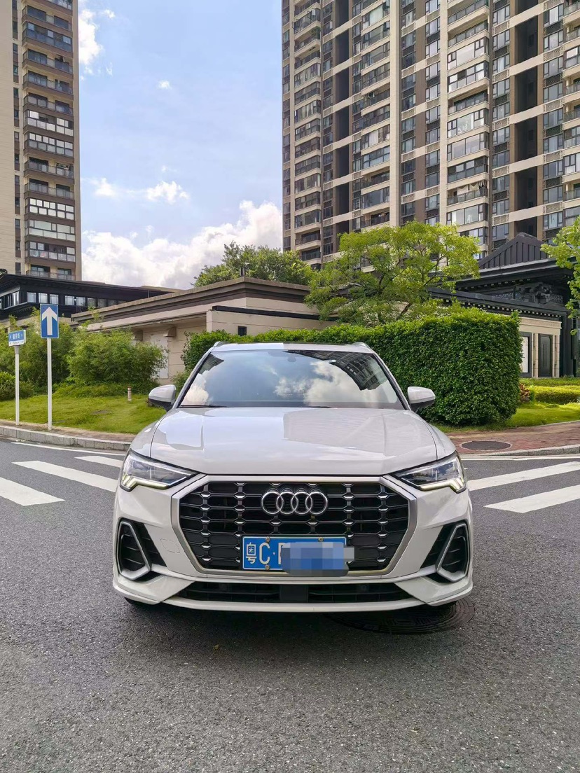 Audi Q3 2020 #2 Audi Q3 2020 car image #2