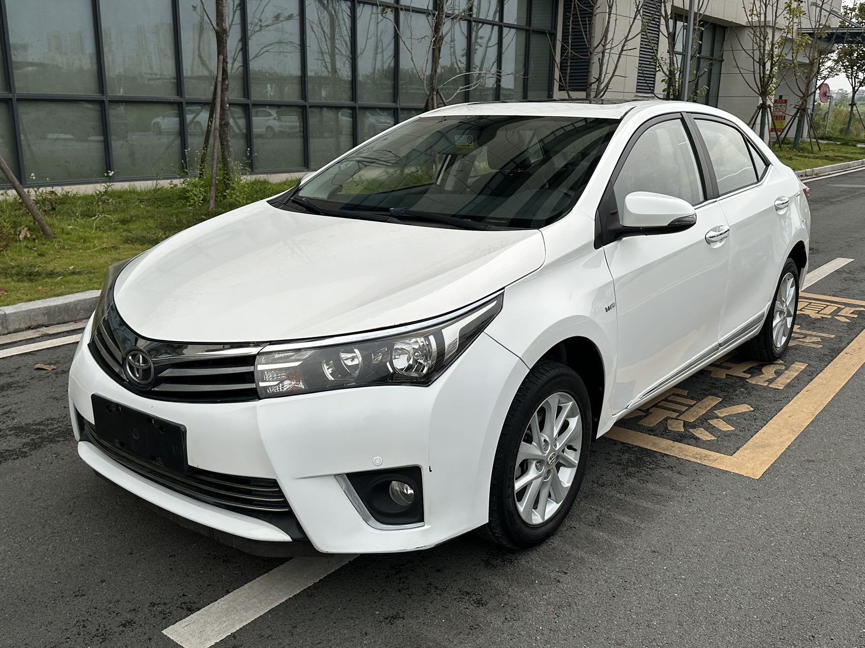 Toyota Corolla 2015 car image 