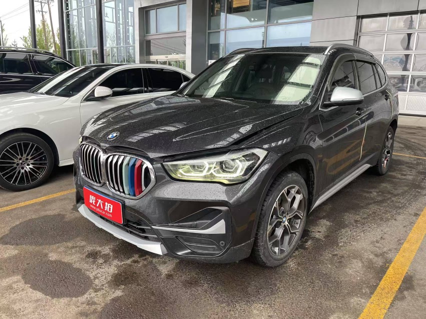 BMW X1 2021 car image 