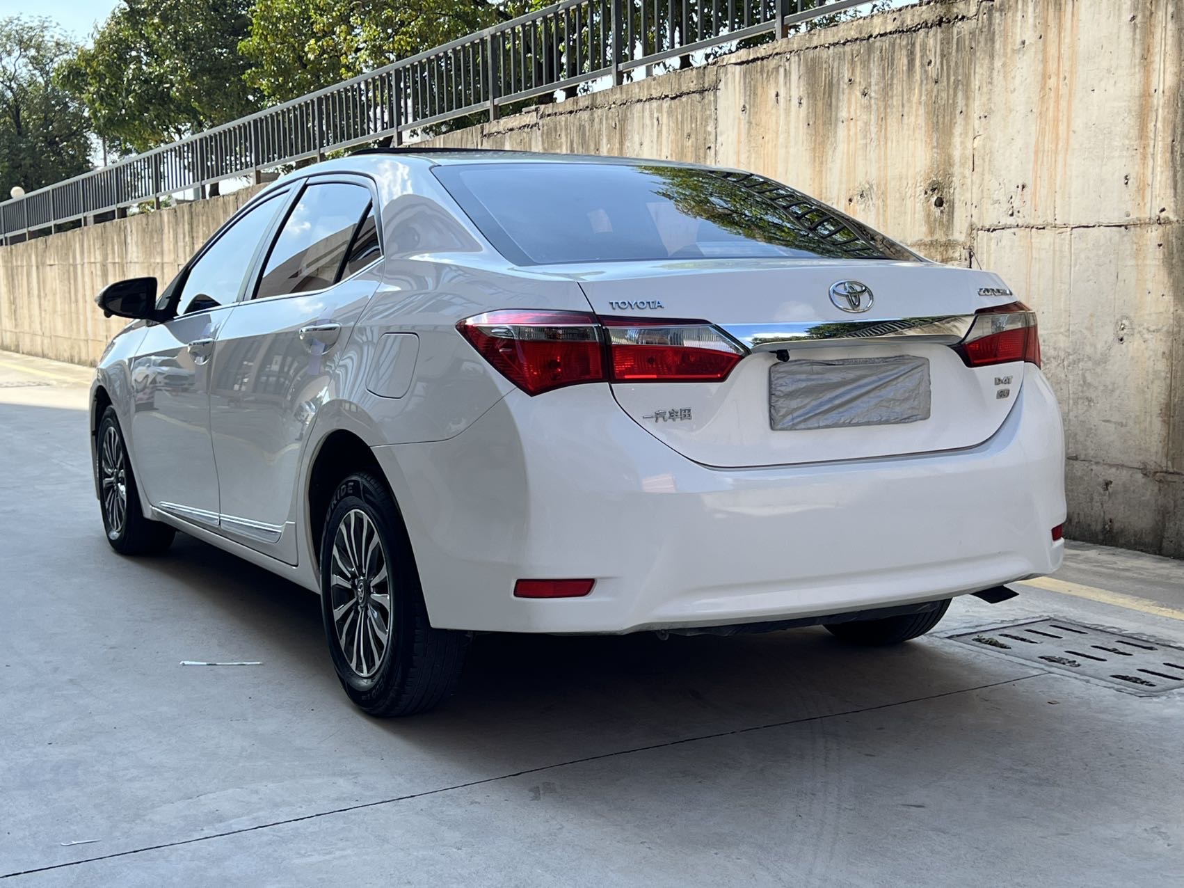 Toyota Corolla 2018 #9 Toyota Corolla 2018 car image #9