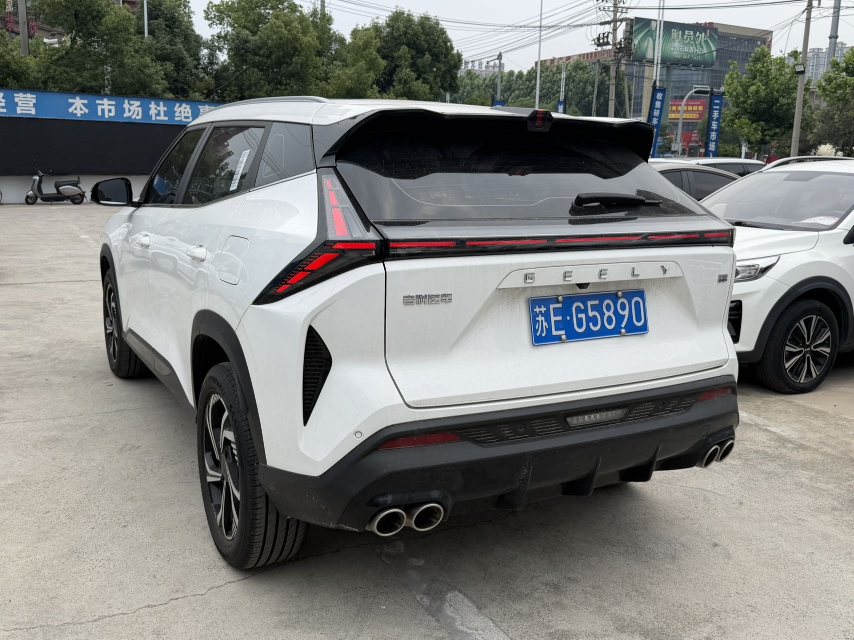 GEELY Boyue 2025 car image #6