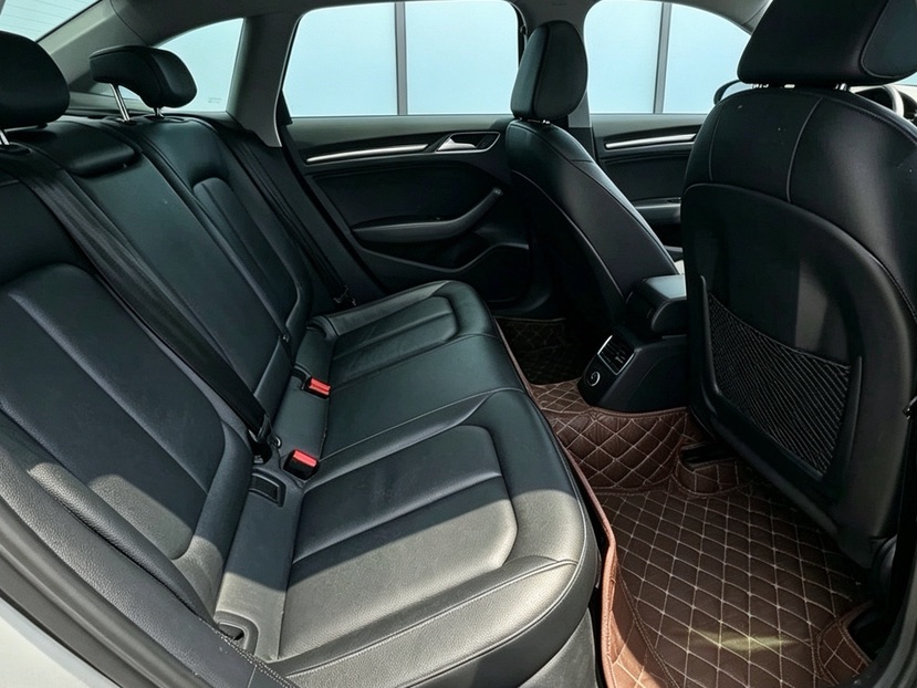 Audi A3 2018 immagine di auto #6