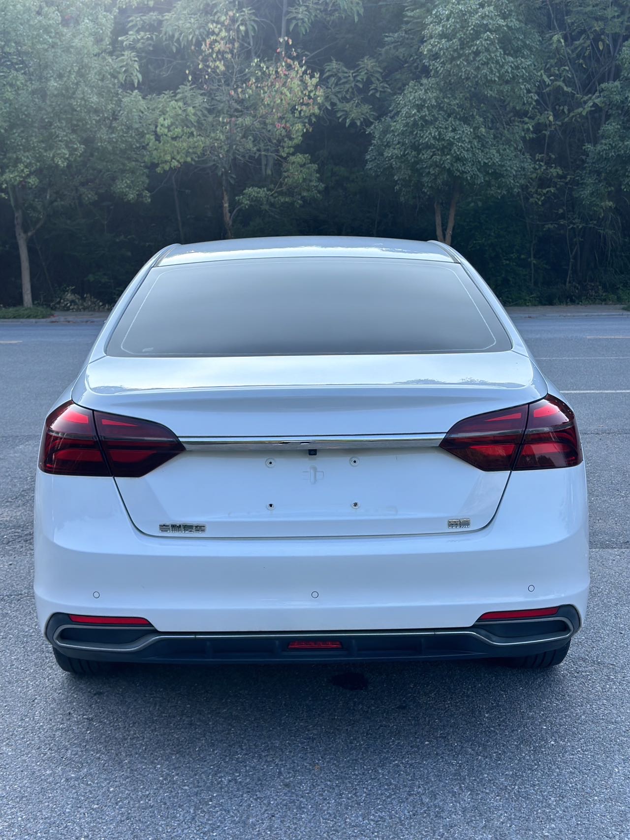 GEELY Emgrand 2019 #5 GEELY Emgrand 2019 car image #5