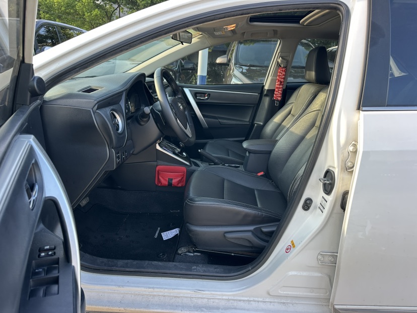 Toyota Corolla 2018 car image #5