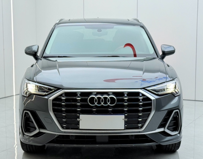 Audi Q3 2023 #2 Audi Q3 2023 car image #2