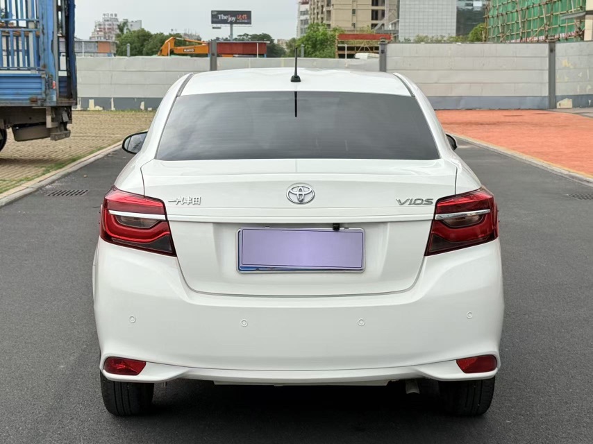 Toyota Vios 2023 car image #8