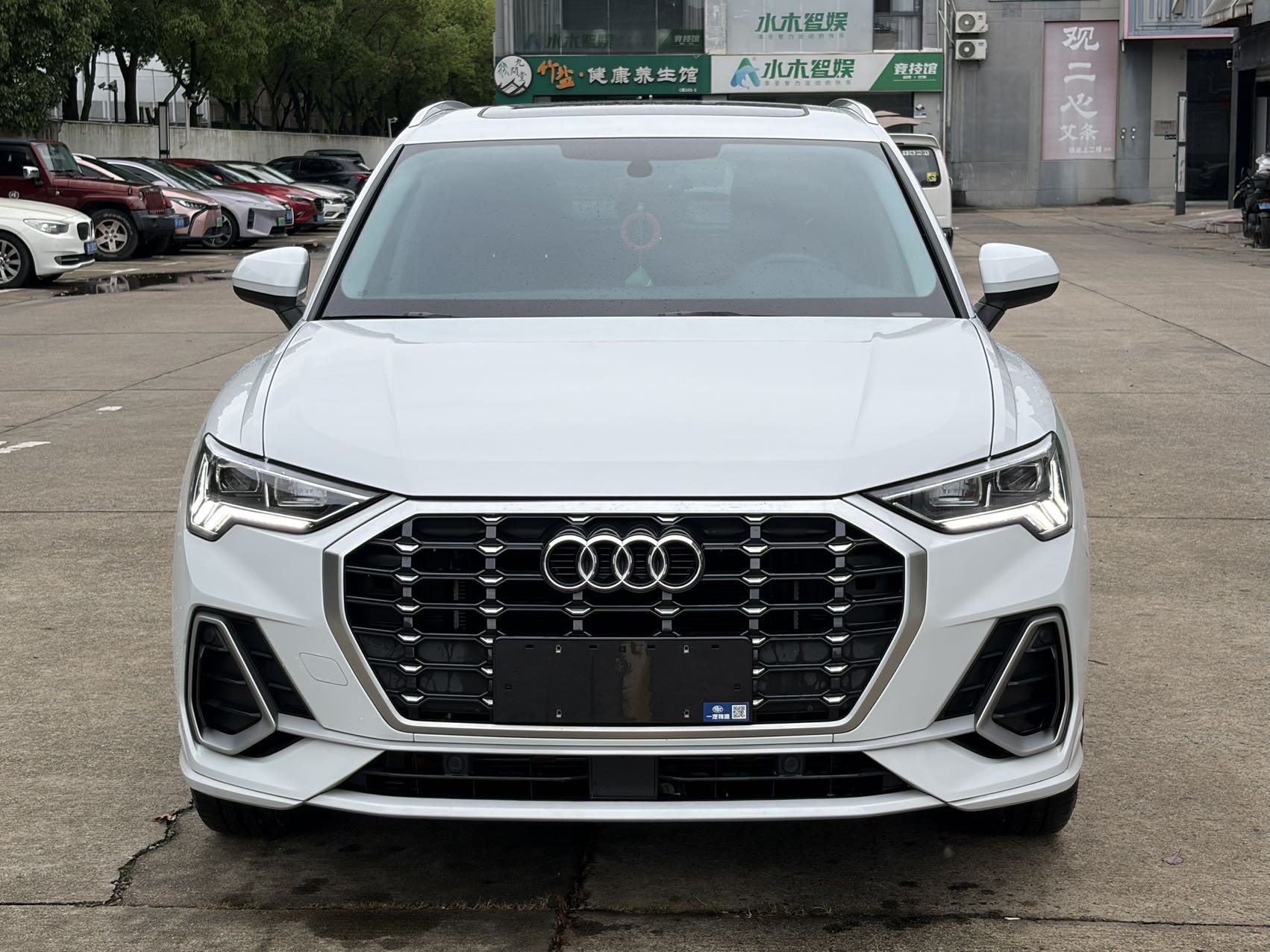 Audi Q3 2022 Audi Q3 2022 car image