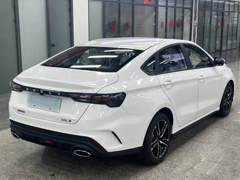 GEELY Binray 2026 #2 GEELY Binray 2026 immagine di auto #2