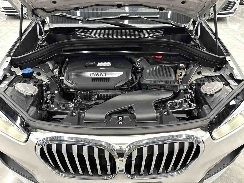 BMW X1 2021 car image #11