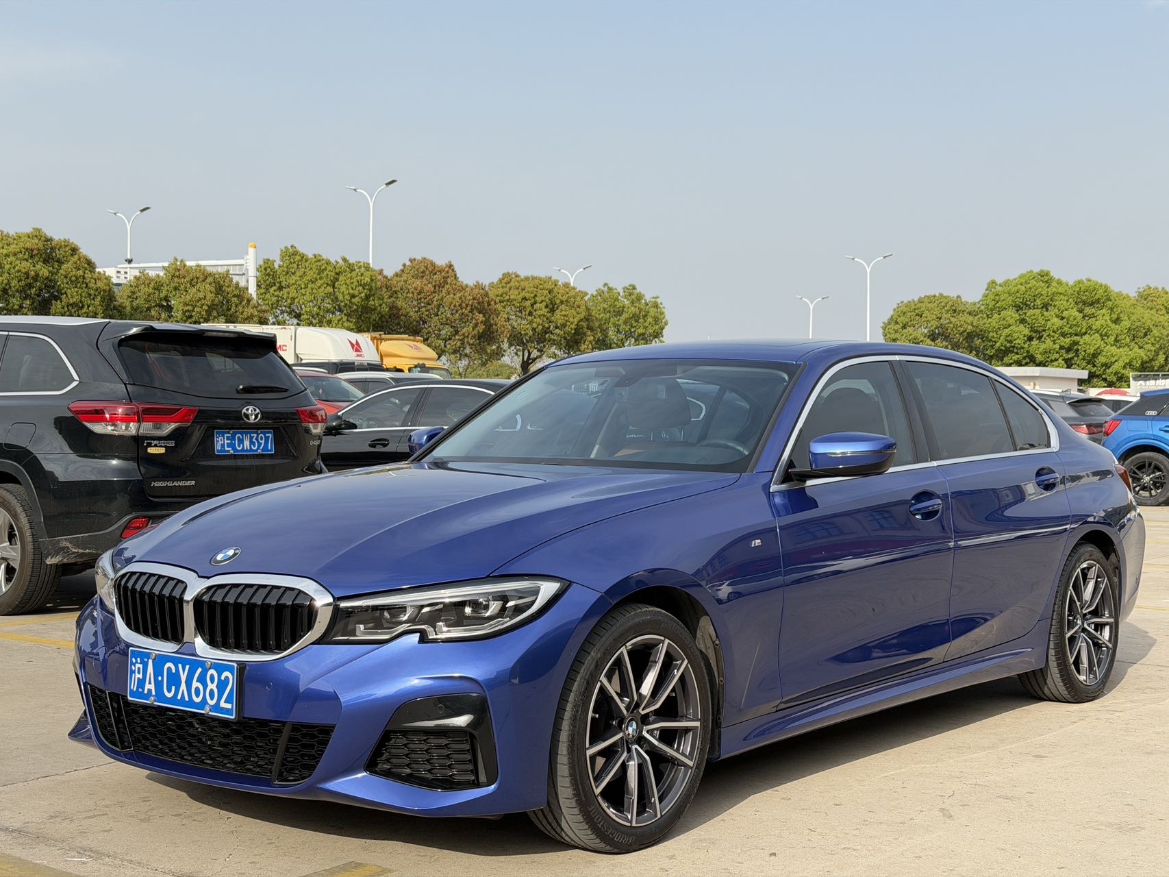 BMW 3 Series 2021 #2 BMW 3 Series 2021 car image #2