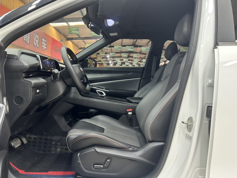GEELY Boyue 2024 #4 GEELY Boyue 2024 صورة سيارة #4