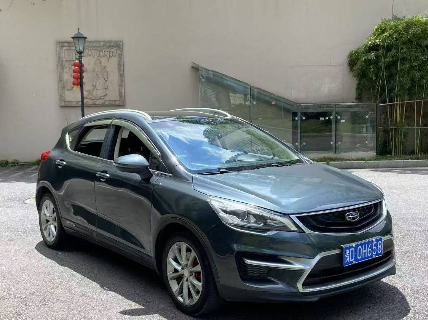 GEELY Emgrand GS 2017 car image #3
