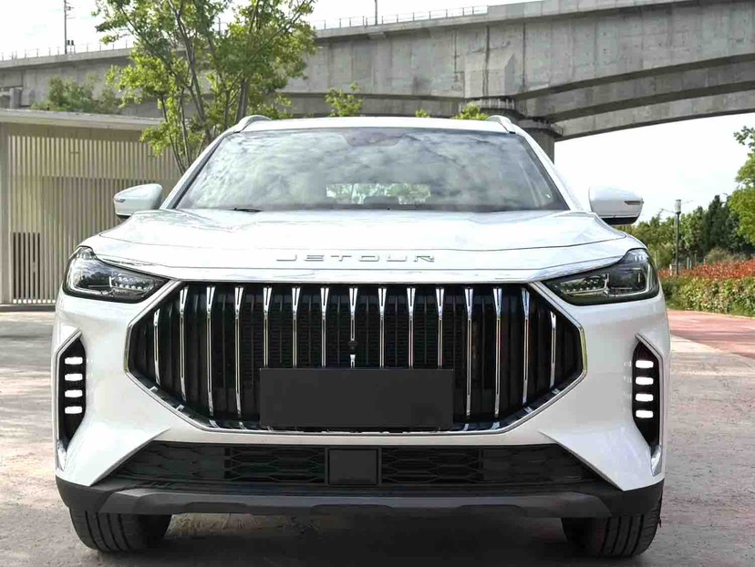 Jetour X70 PLUS 2025 immagine di auto #2