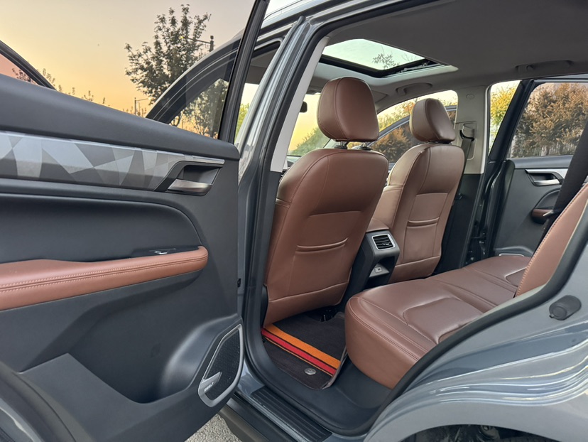 GEELY Vision X6 2023 #8 GEELY Vision X6 2023 car image #8