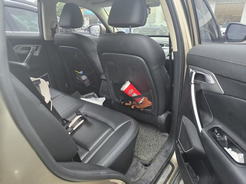GEELY Boyue 2017 car image #4