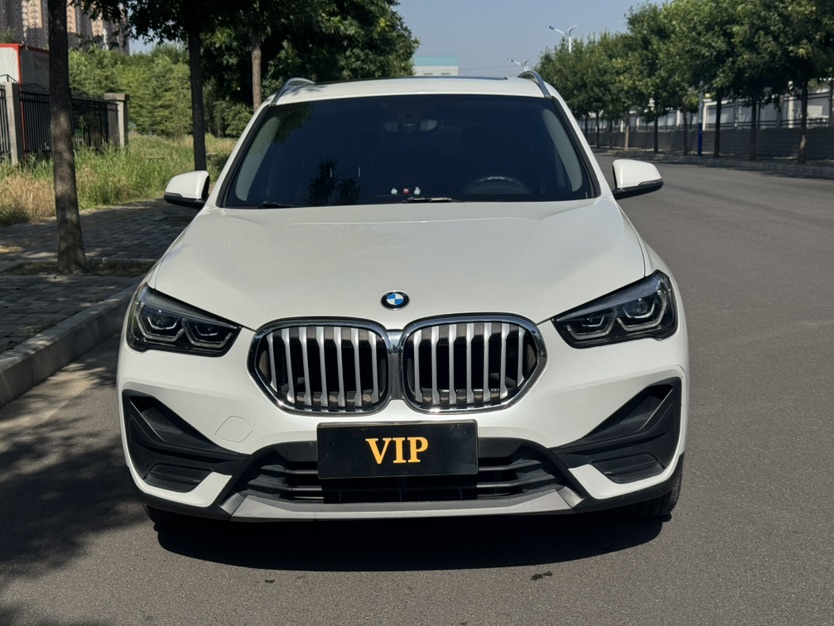 BMW X1 2020 car image #2