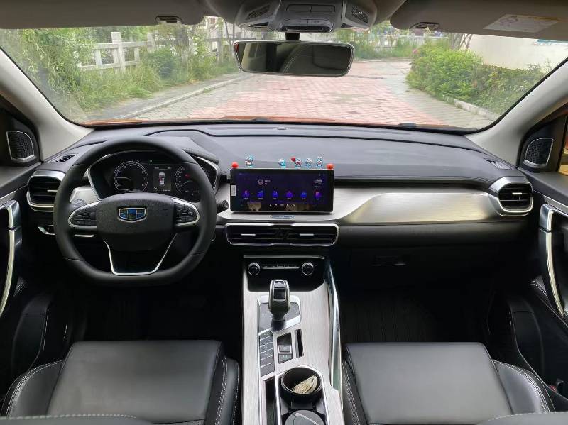 GEELY Coolray 2019 car image #6