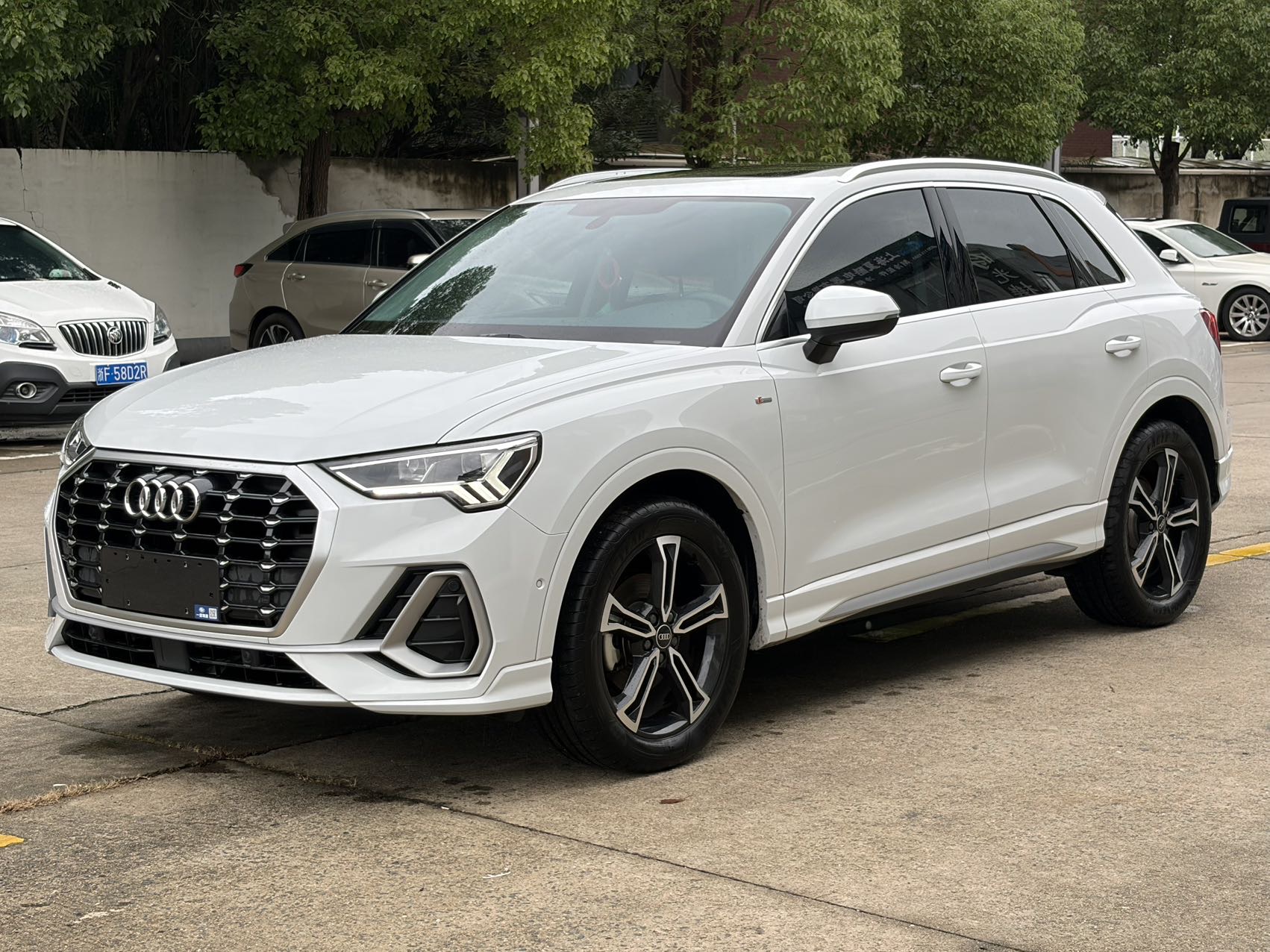 Audi Q3 2022 #2 Audi Q3 2022 car image #2