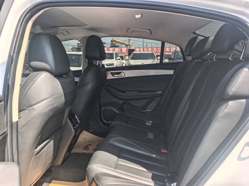 Chery Arrizo 5 Plus 2022 immagine di auto #5