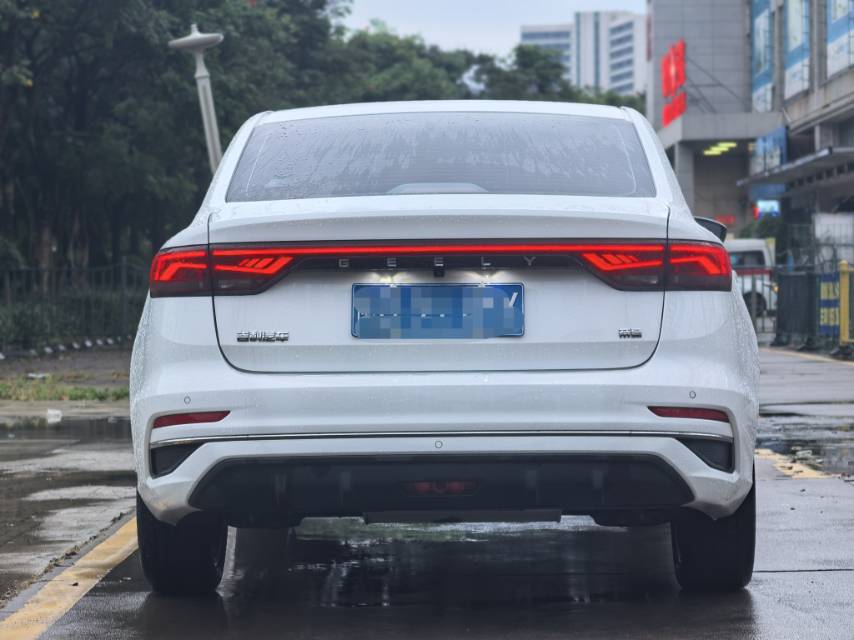 GEELY Emgrand 2021 car image #8
