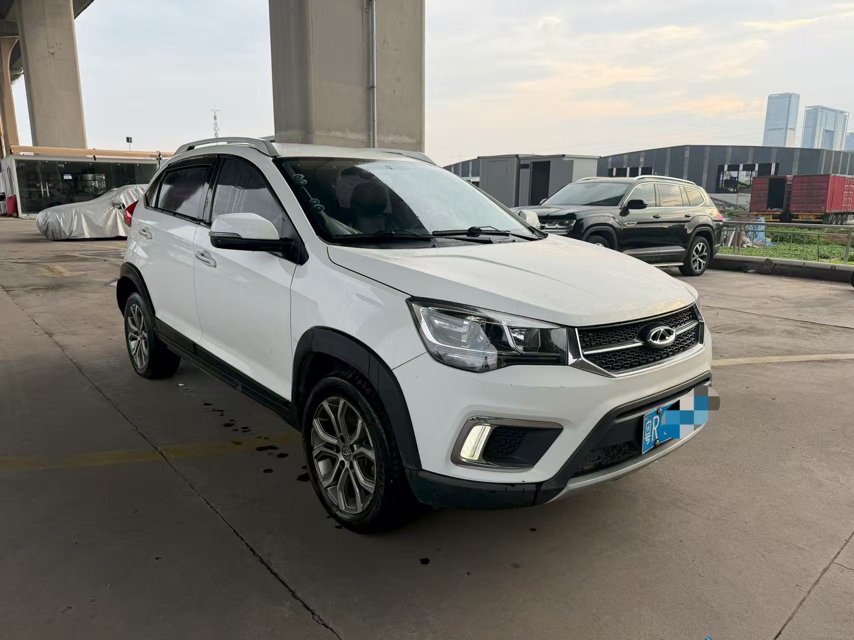Chery Tiggo 3x 2017 car image #3