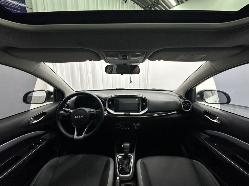 Kia KX1 2022 car image #8