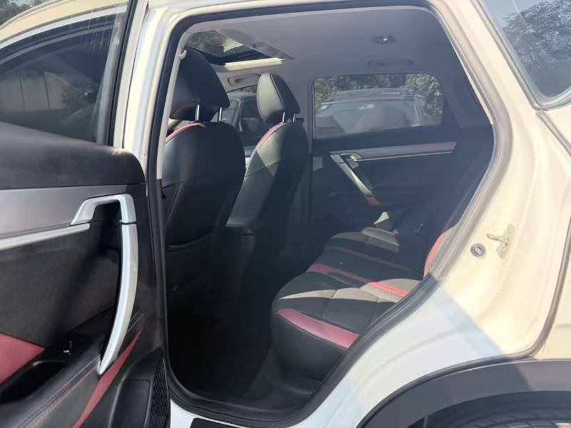 GEELY Coolray 2022 car image #8
