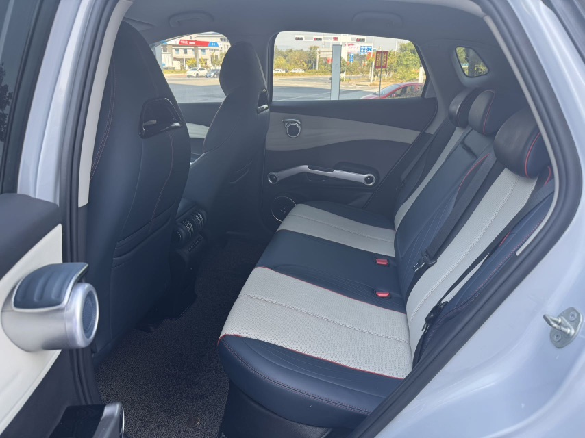 BYD Yuan Plus 2023 #7 BYD Yuan Plus 2023 imagen de coche #7