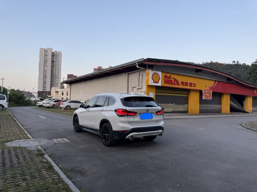 BMW X1 2020 car image #6