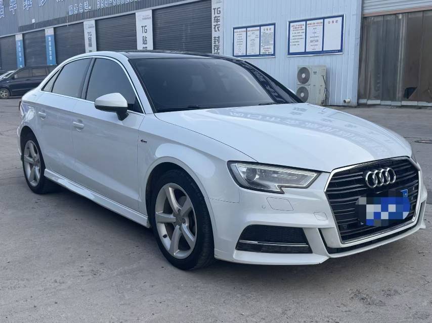 Audi A3 2017 car image 