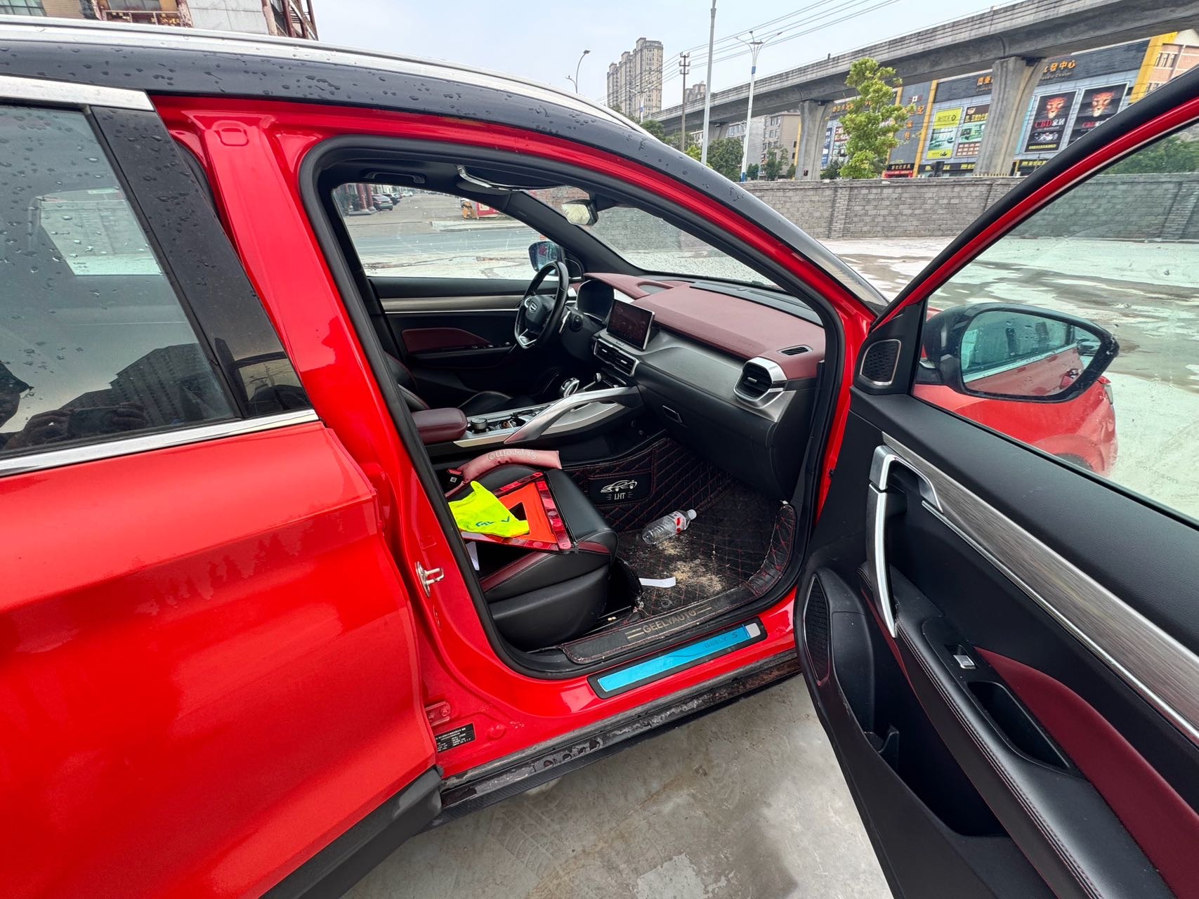 GEELY Coolray 2019 #5 GEELY Coolray 2019 car image #5