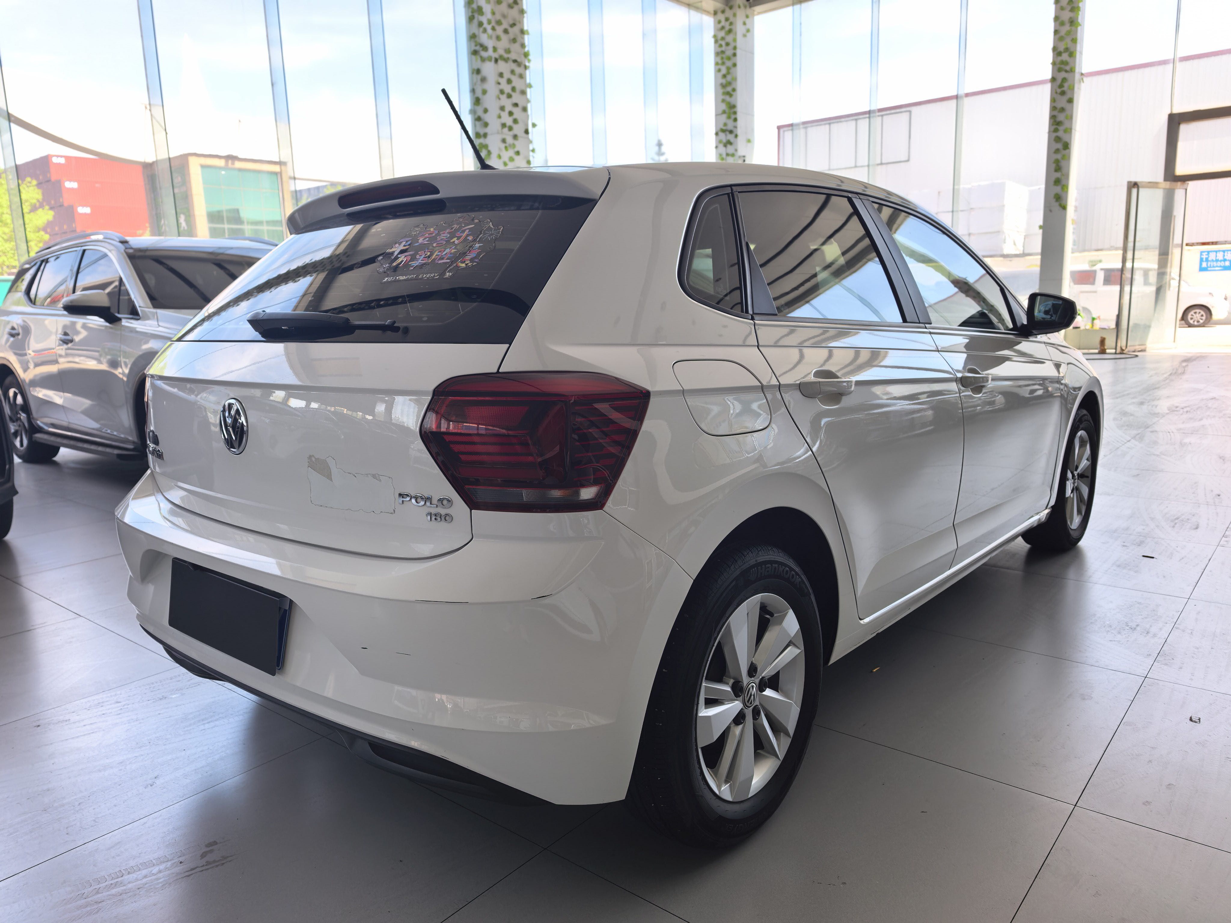 Volkswagen Polo 2020 car image #6