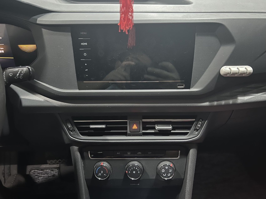 Volkswagen Tharu 2022 car image #12