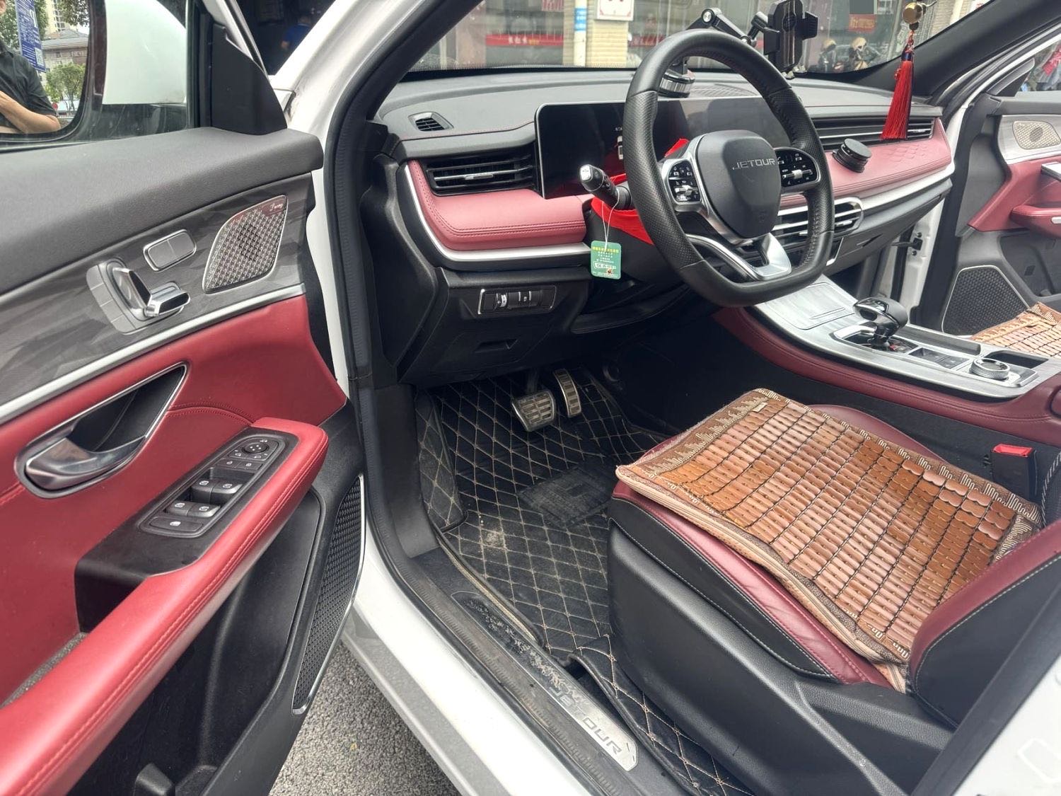 Jetour X70 PLUS 2023 #3 Jetour X70 PLUS 2023 car image #3