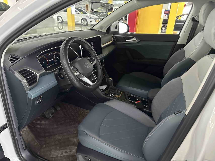 Volkswagen Tharu 2025 car image #3