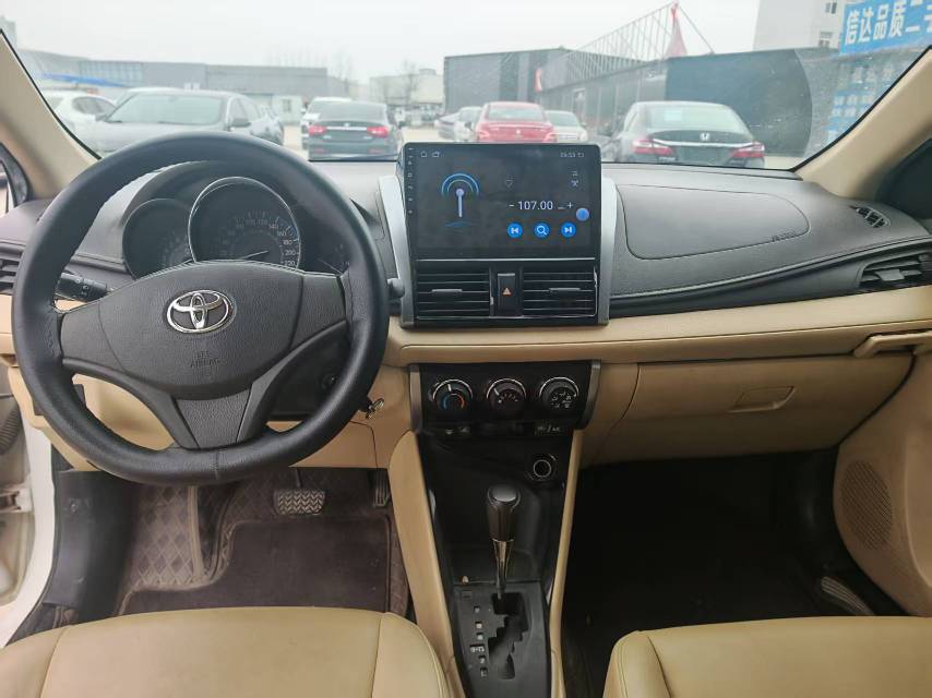 Toyota Vios 2015 car image #10
